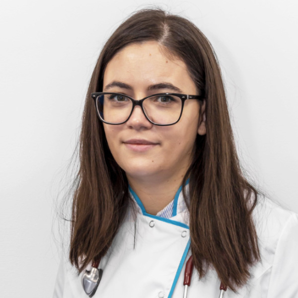 Dr. Alexandra Predescu